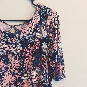 •Motherhood Maternity• Colorful Blouse Size MD